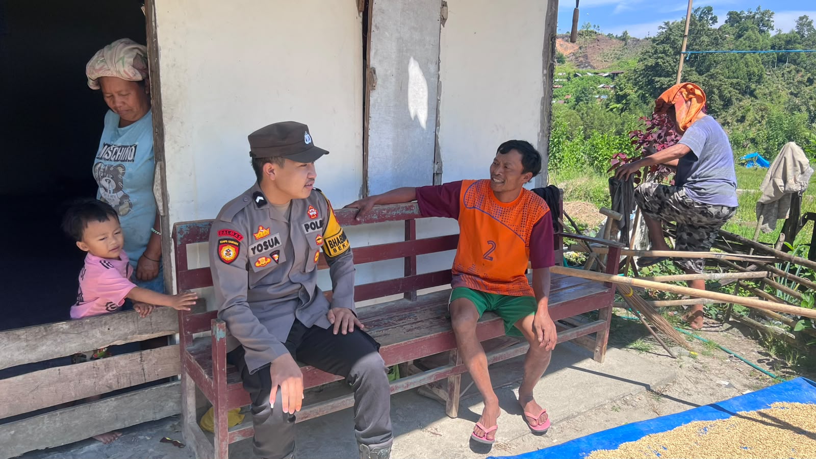a04d6bad-c330-4312-9fb9-137f99dde3c8